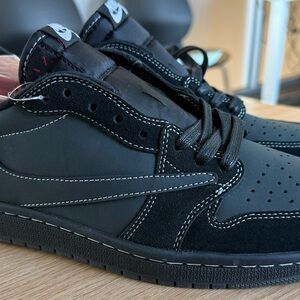 Travis Scott Jordan 1 Low